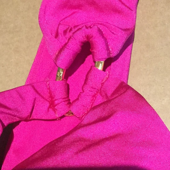 NWT $142 TRINA TURK  BERRY ONE SHOULDER ONE PIECE - Picture 7 of 8